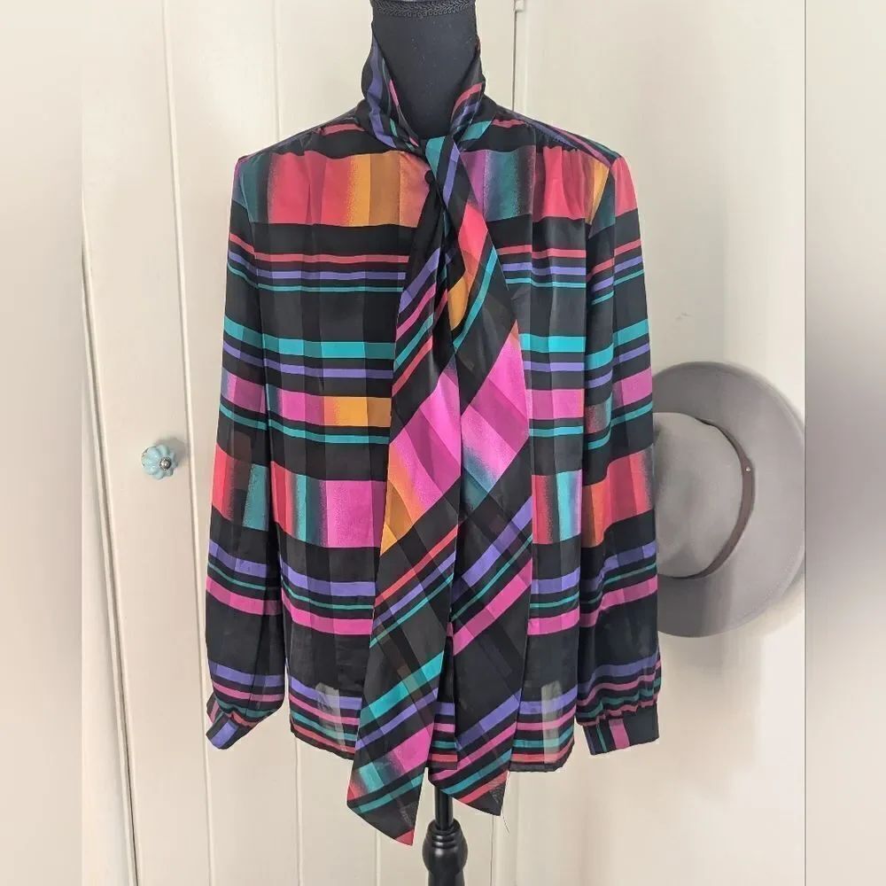 VTG Setiage Top Maximalist Whimsigoth Dark Academia 80s 90s 10 Punchy Prep
